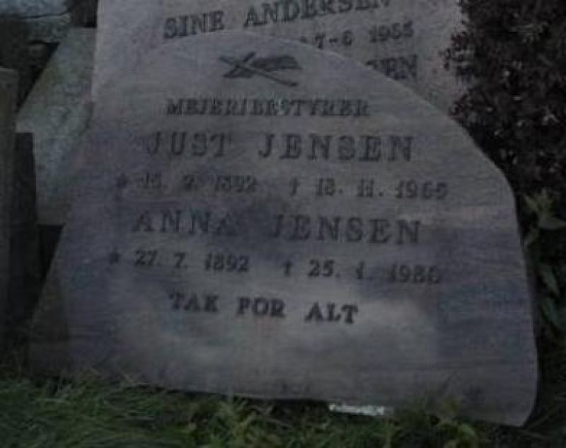 Anna Jensen   .jpg